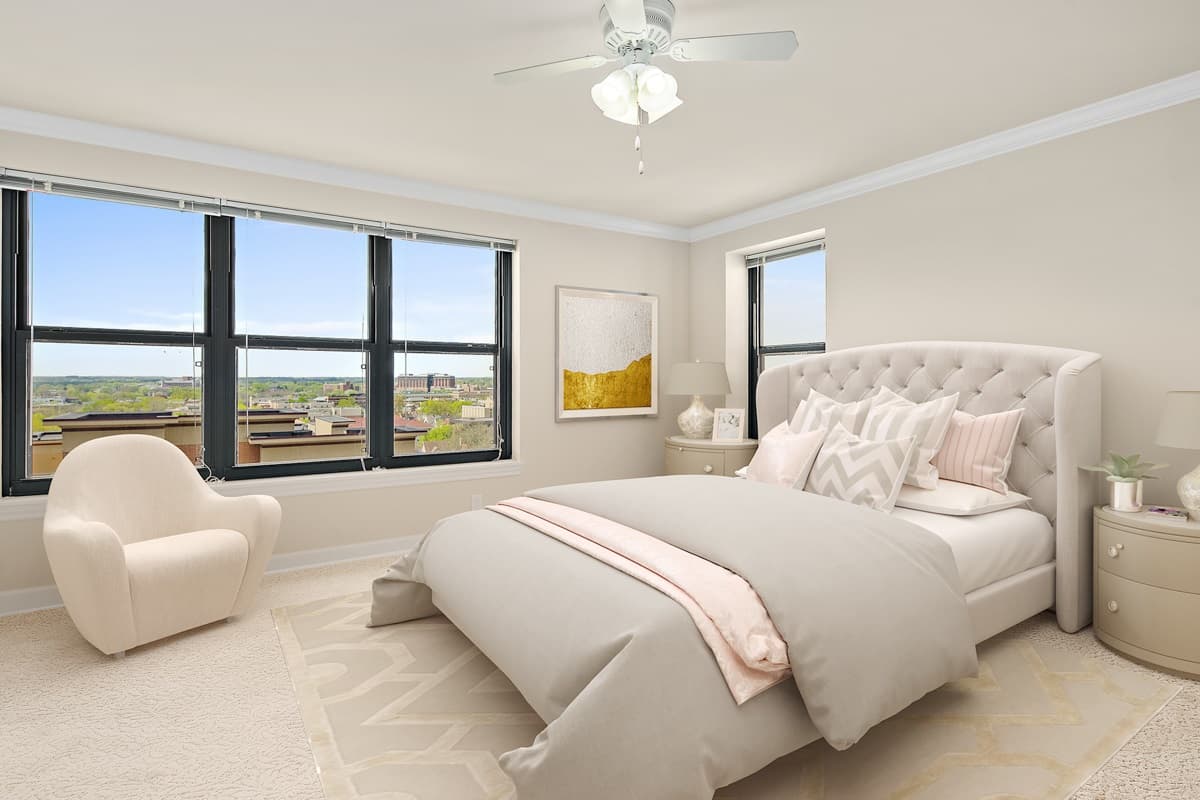 Image of a bedroom in a Capitol Lakes residence.